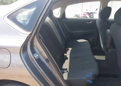 2017 Nissan Sentra S z USA, uszkodzony, nr VIN 3N1AB7AP0HY239149